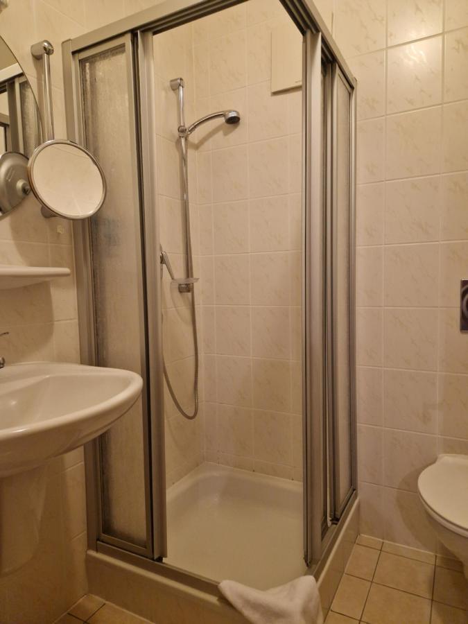 Hostel Zum Loewen Тодтмос Екстер'єр фото